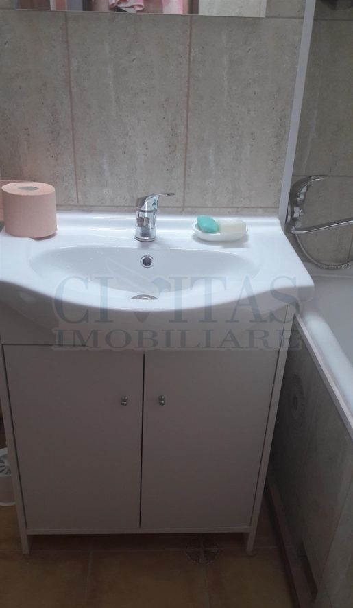 Vând apartament cu o cameră, situata in Manastur, zona Napolact - Poză 6
