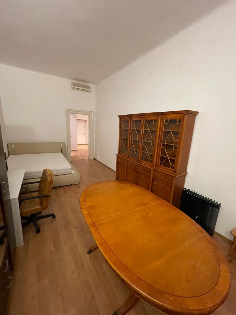 Ultracentral | View spre Piața Victoriei | 100 mp utili | Etaj 3 cu lift - Poză 11