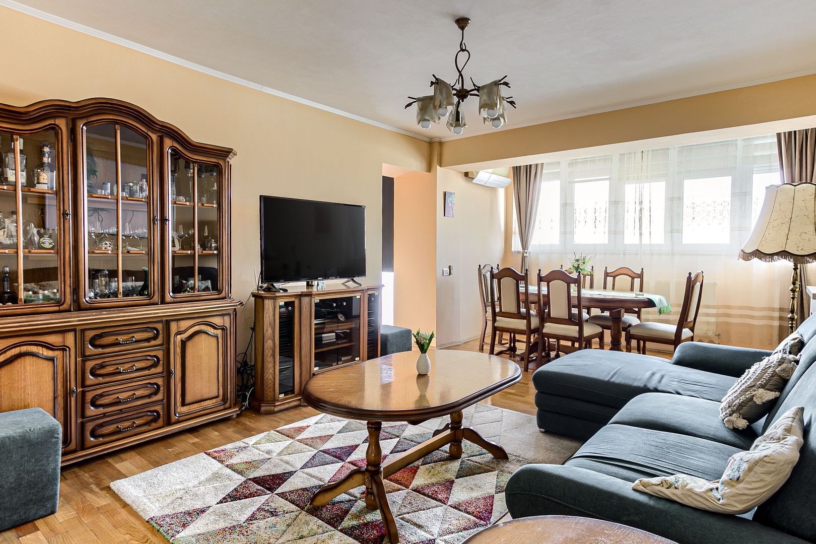 Vândut ! Apartament cu 3 camere Samantha zona Malul Mureșului - Poză 2