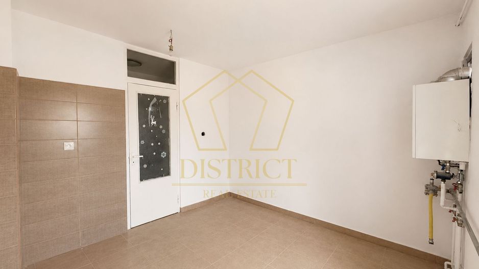 Apartament spațios cu 3 camere si 2 bai | Bucovina - Poză 5