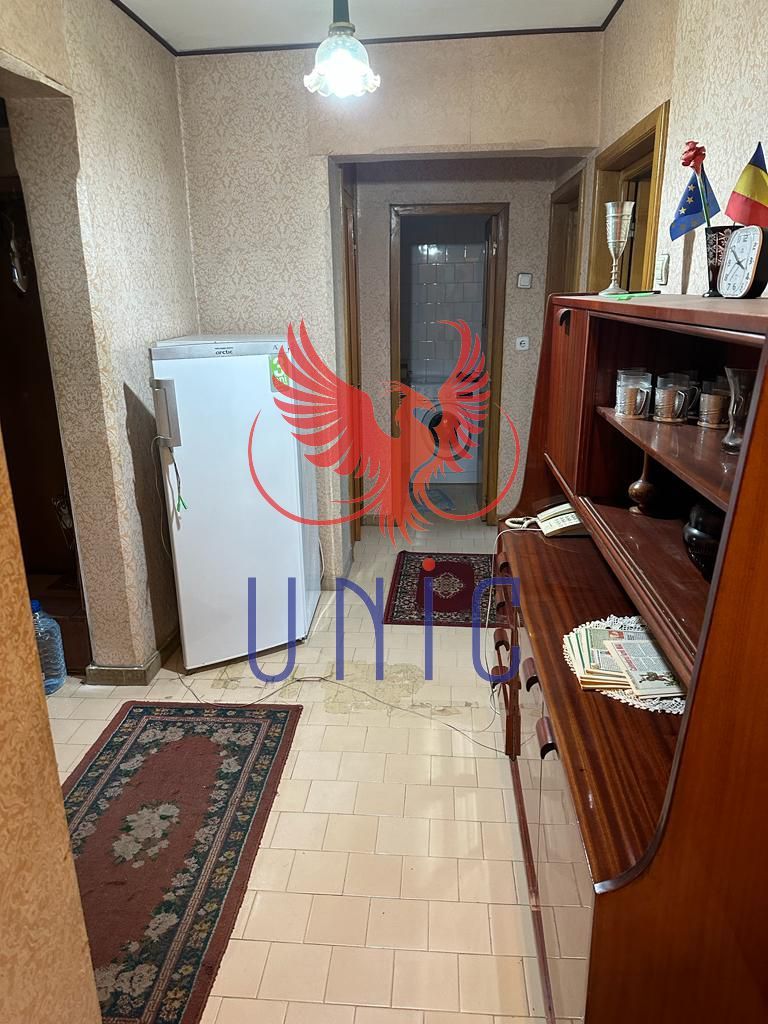 Apartament ultracentral decomandat, 4 camere - Poză 11