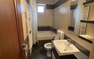 Apartament cu 3 camere, 80 mp, decomandat, Zona UMFST - Poză 5