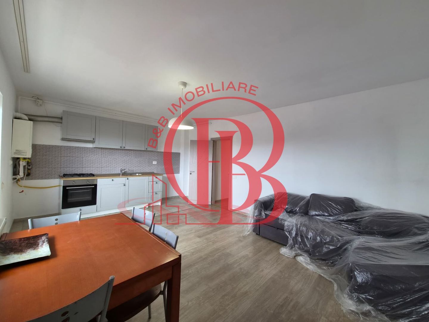 Apartament 3 camere Mutare Imediata-Ozana Metrou 1 Decembrie - Poză 1