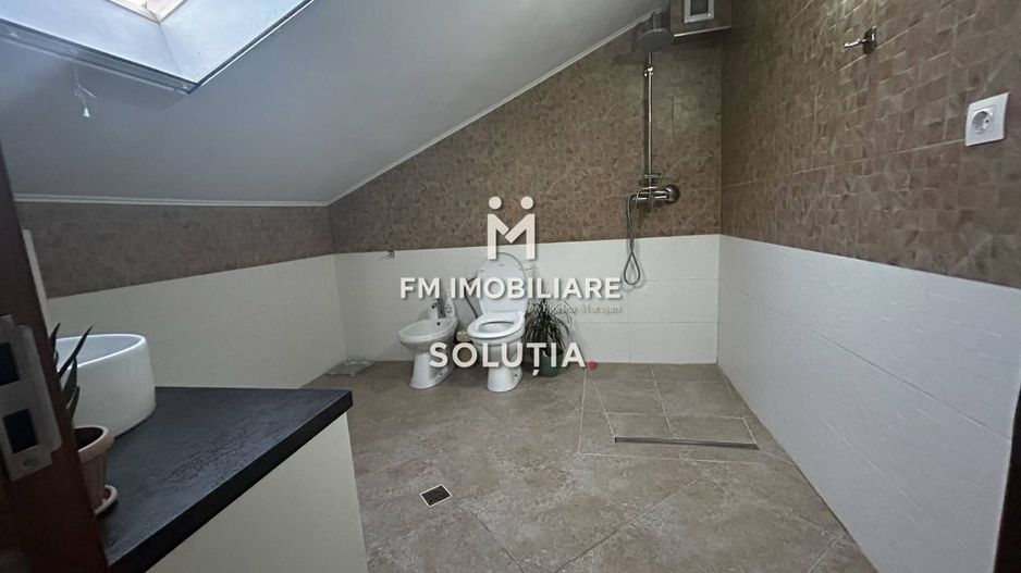 Apartament cu 4 camere – 138 mp utili, zona Valea Borcutului! - Poză 9