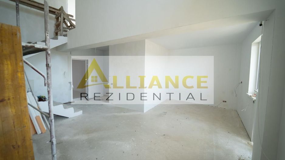 PENTHOUSE PE 2 ETAJE | TERASĂ 278 MP | 3 CAMERE | 3 BĂI Metrou 16 min - Poză 5