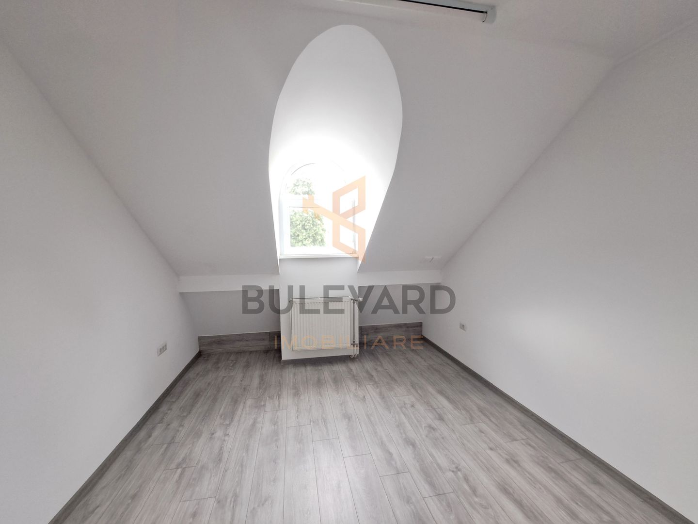 Spatiu birouri 147 mp + 4 locuri de parcare, zona Pod Ira! - Poză 11