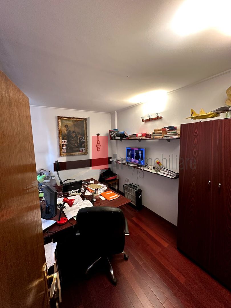 Casă individuală de vânzare – Dămăroaia, Sector 1, București - Poză 18