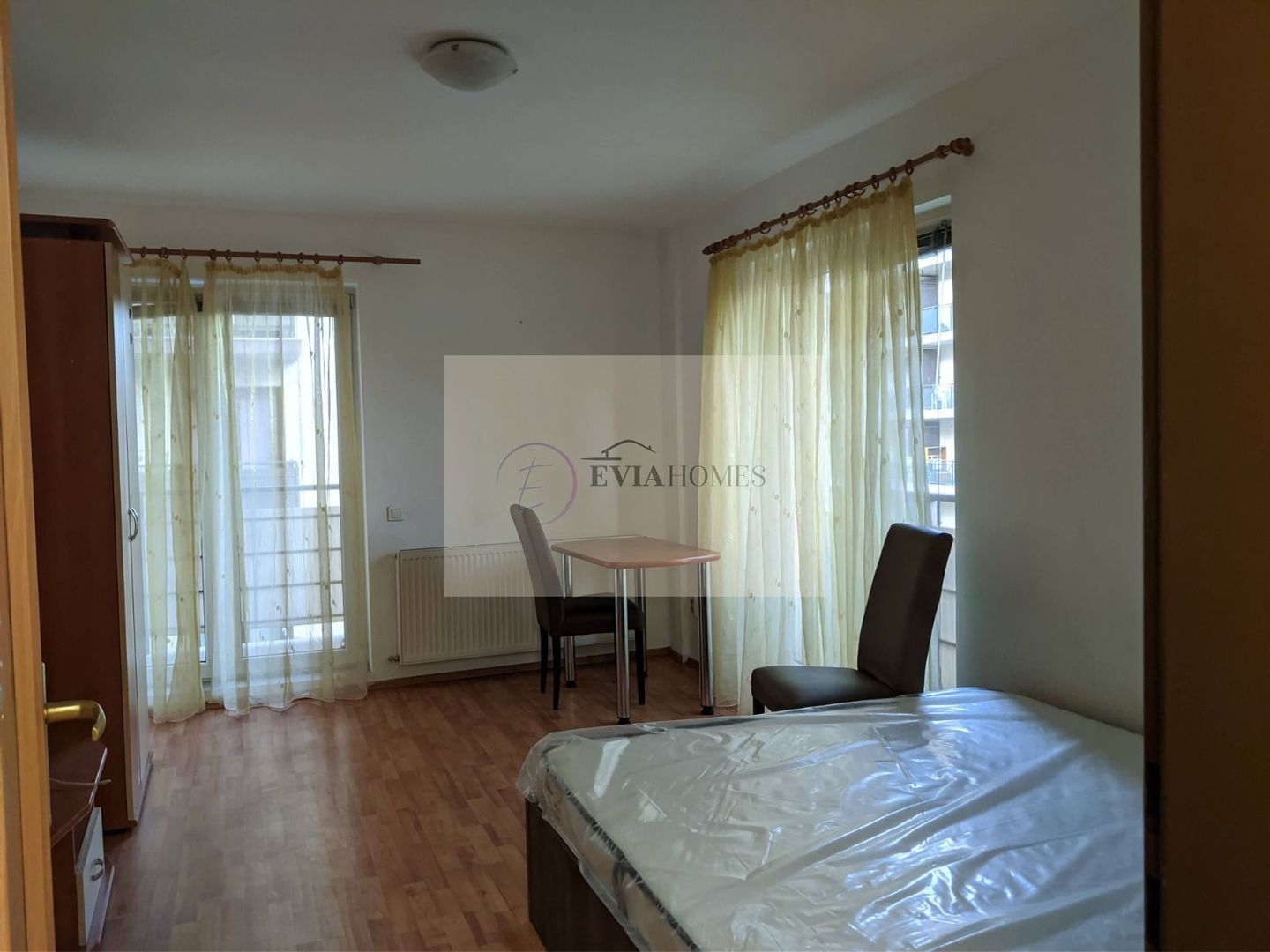 Garsonieră de închiriat în zona Iulius Mall - Poză 5