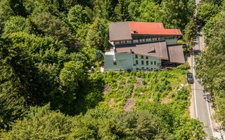 Teren intravilan Poiana Brasov,  cu proiect casa de vacanta tip Chalet - Poză 4