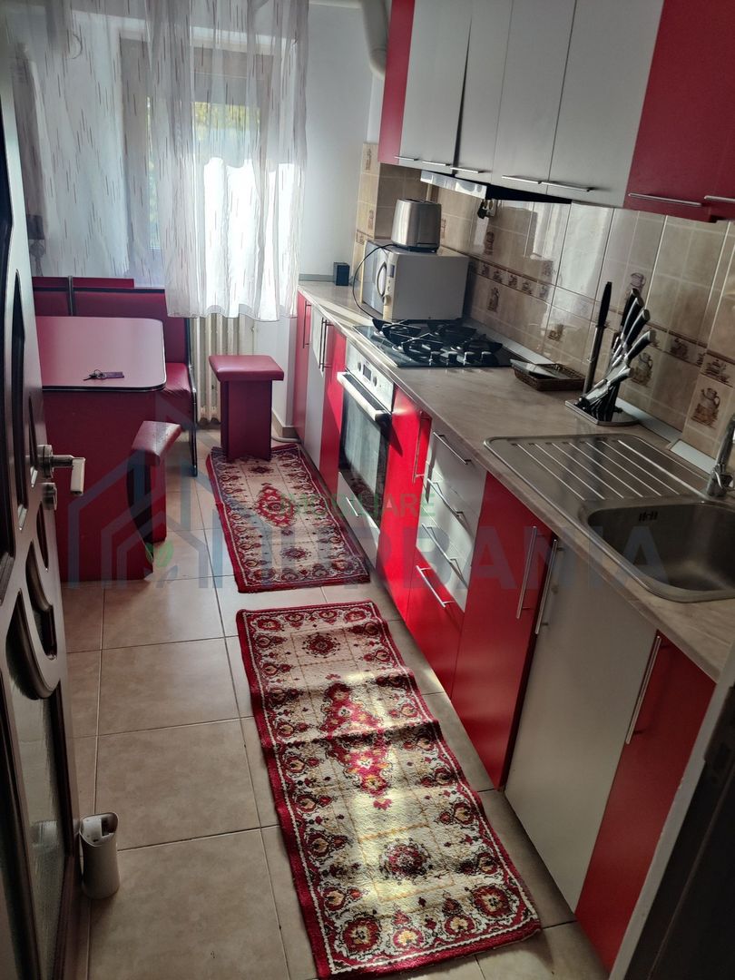 Apartament cu 3 camere de închiriat în Târgu Frumos, lângă Școala Gimnazială Garabet Ibrăileanu - Poză 7