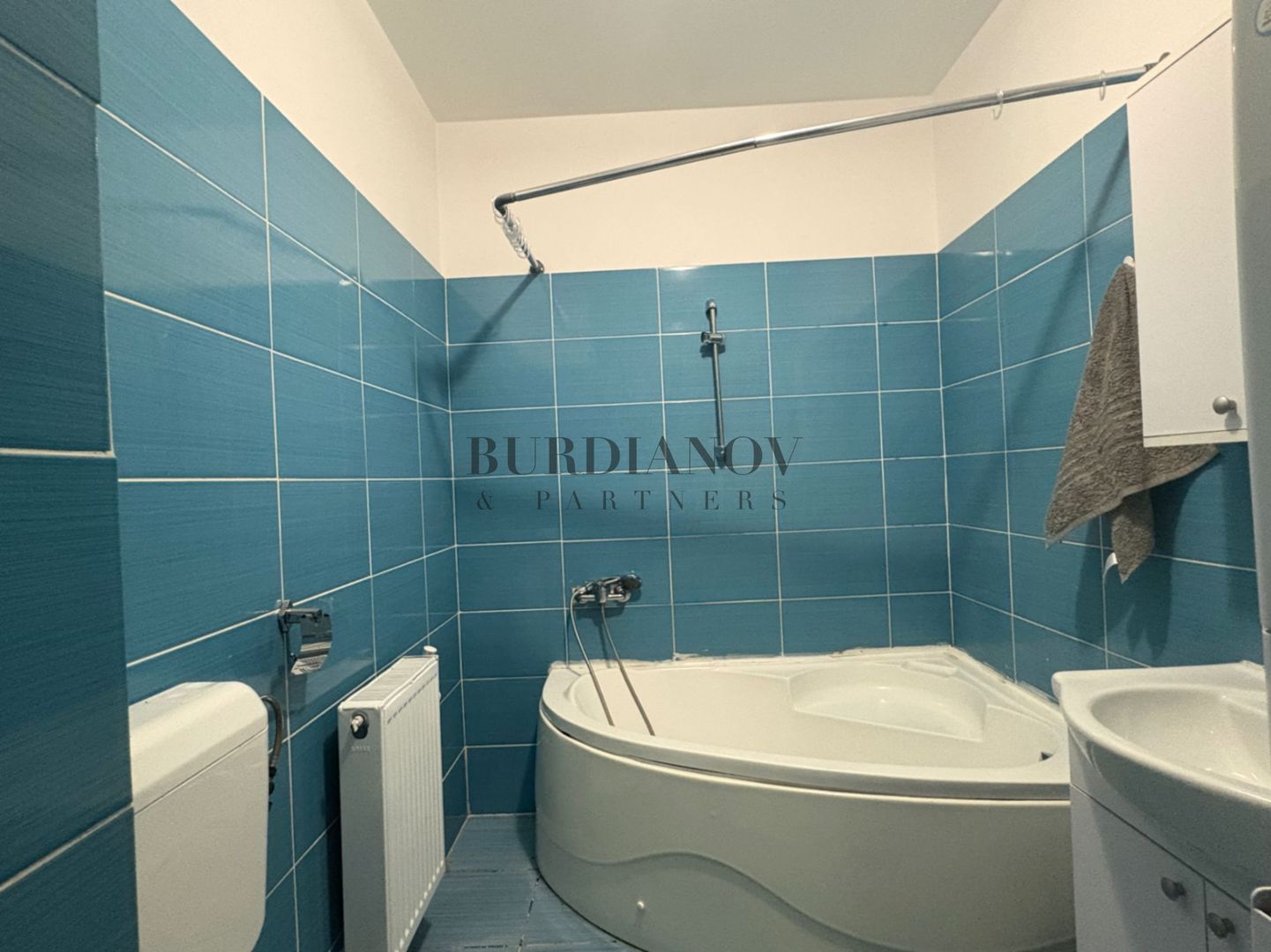 Garsonieră la mansardă - Dobroești - 34 mp utili - Centrală proprie - Poză 11
