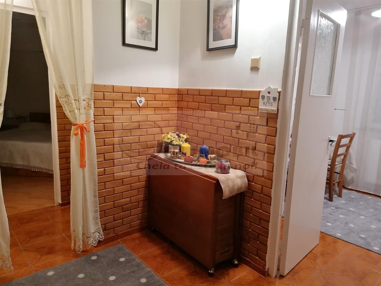 Apartament 2 camere - Zona Nicolina  -  450 Euro - Poză 12
