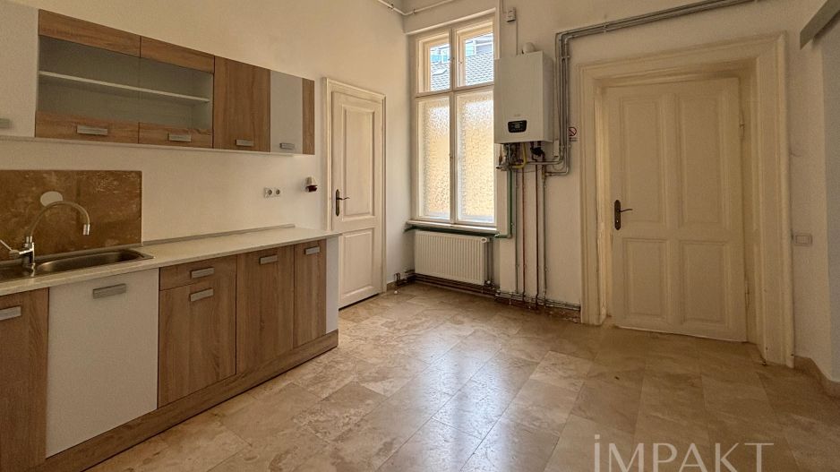 Spatiu de birouri de inchiriat in centru! - Poză 2