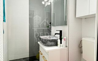 Apartament 1 camere de vânzare in zona Rogerius, Oradea - Poză 9