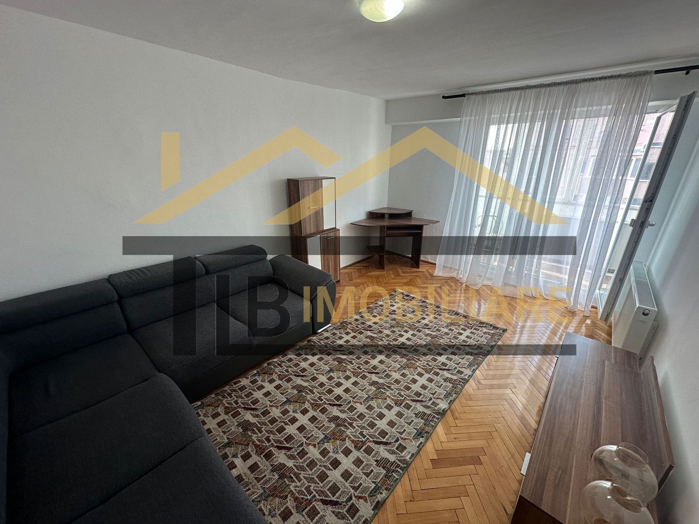 Apartament de 3 camere, decomandat, 60mp, zona Fortuna - Poză 2