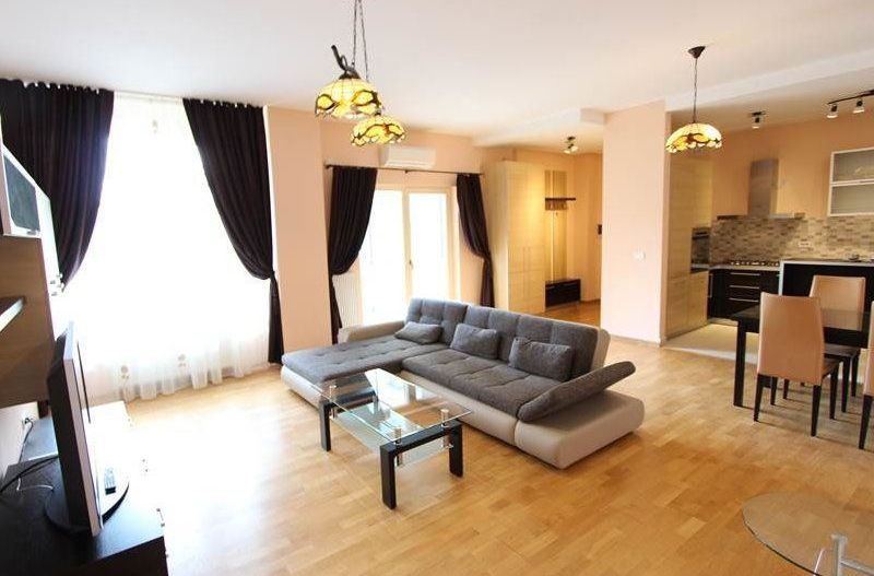 APARTAMENT DE LUX IN ZONA CENTRALA - Poză 1