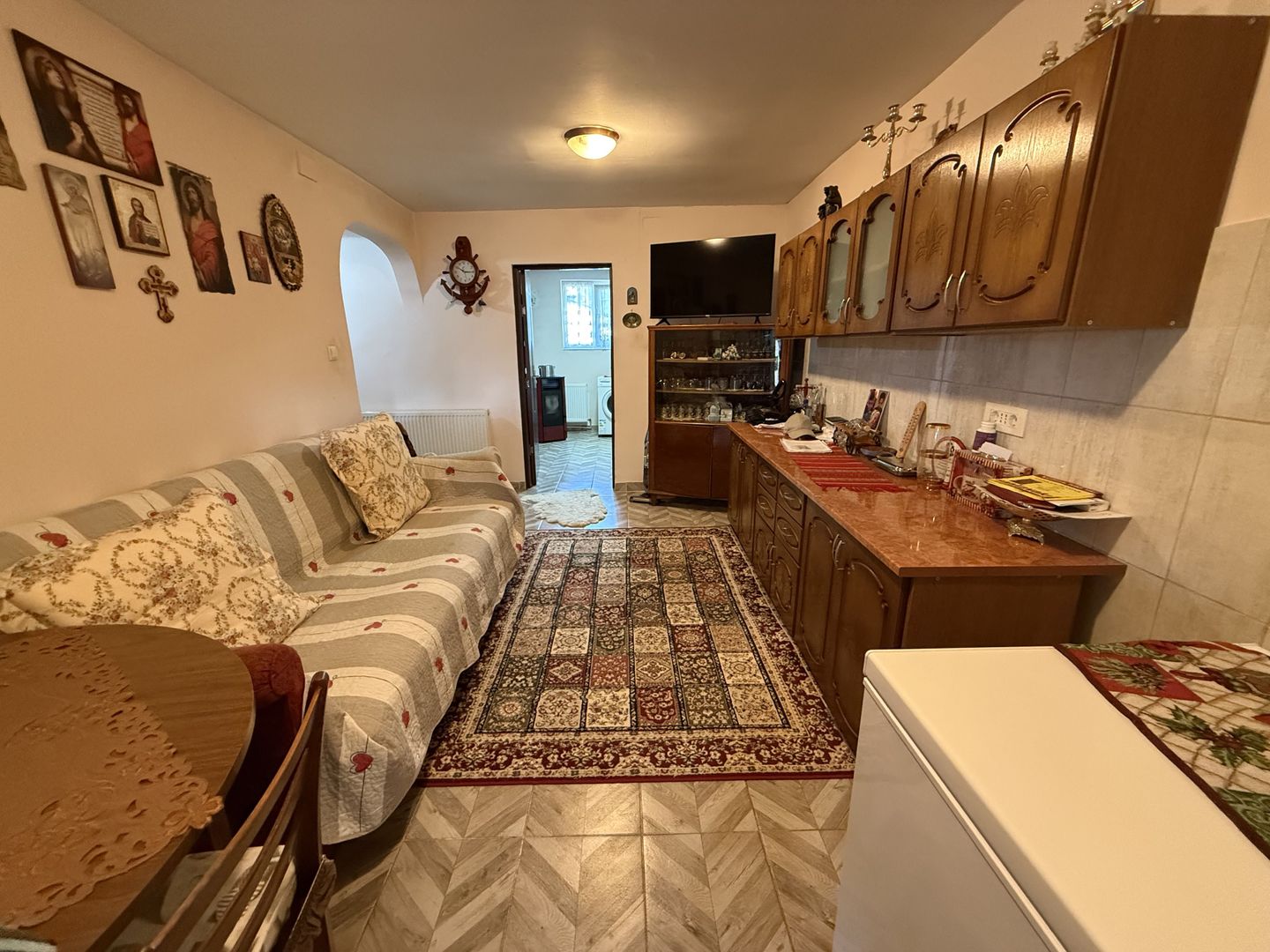2 Case + teren 1390 mp langa parcul central Provita de Sus - Poză 7
