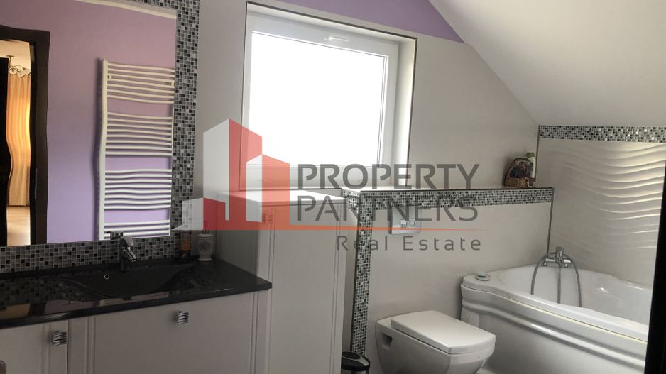 Vila de locuit in Bran/Predelut cu panorama superba. - Poză 29