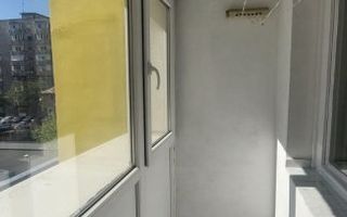 Vand apartament 4 camere situat la 10 min de Piata Unirii - Poză 13