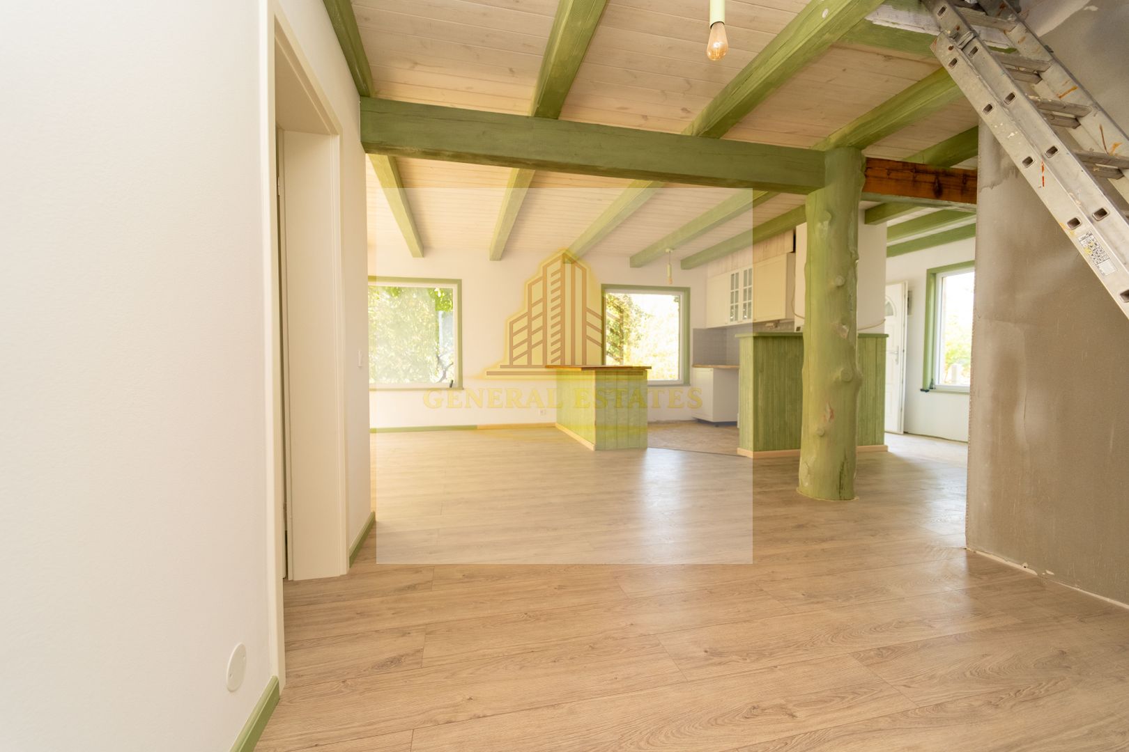 Casa de vacanță din Tohănița – locul unde muntele întâlnește liniștea - Poză 15