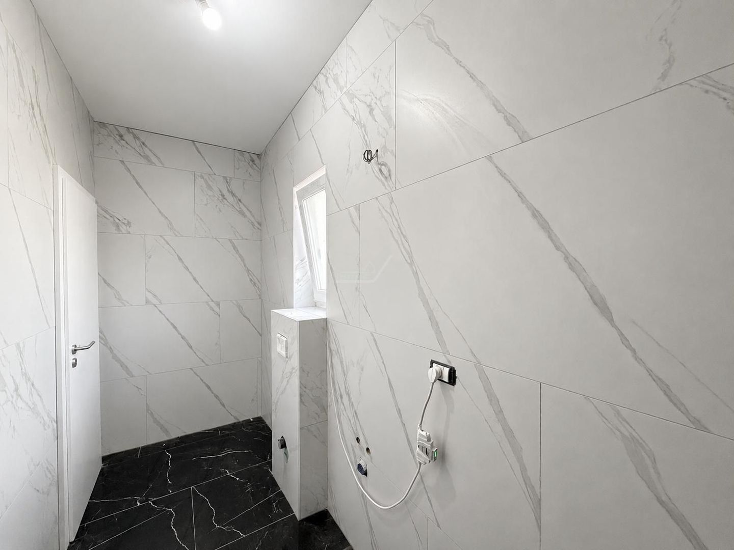 COMISION 0! Duplex cu 4 camere finalizat.Toate utilitatile. - Poză 12