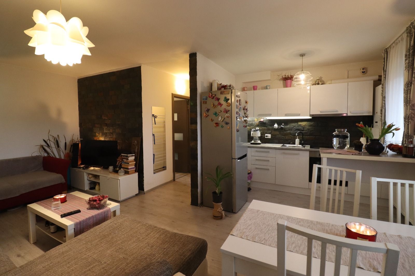 Apartament 3 camere I Zona Avram Iancu I Floresti - Poză 3