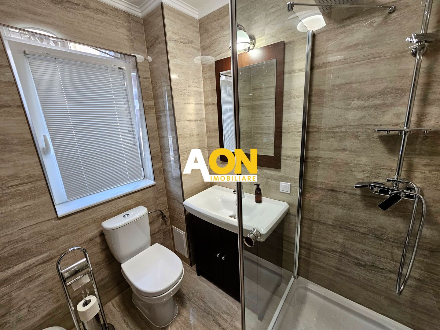 1/2 Duplex, mobilat, utilat, 4 camere, 250 mp teren, Cetate - Poză 4