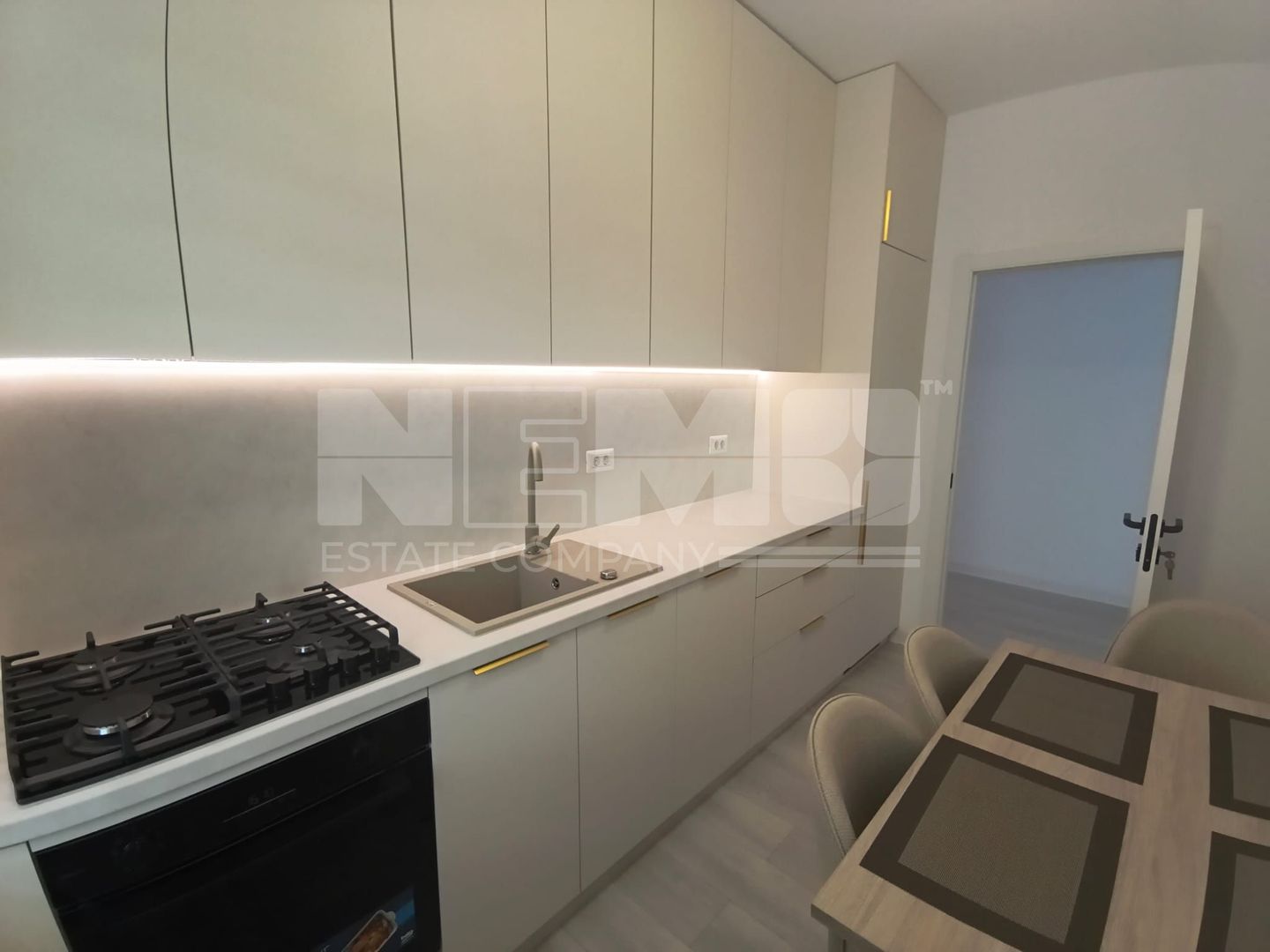 Apartament 2 camere, Laz Residence, prima închiriere, loc de parcare - Poză 7