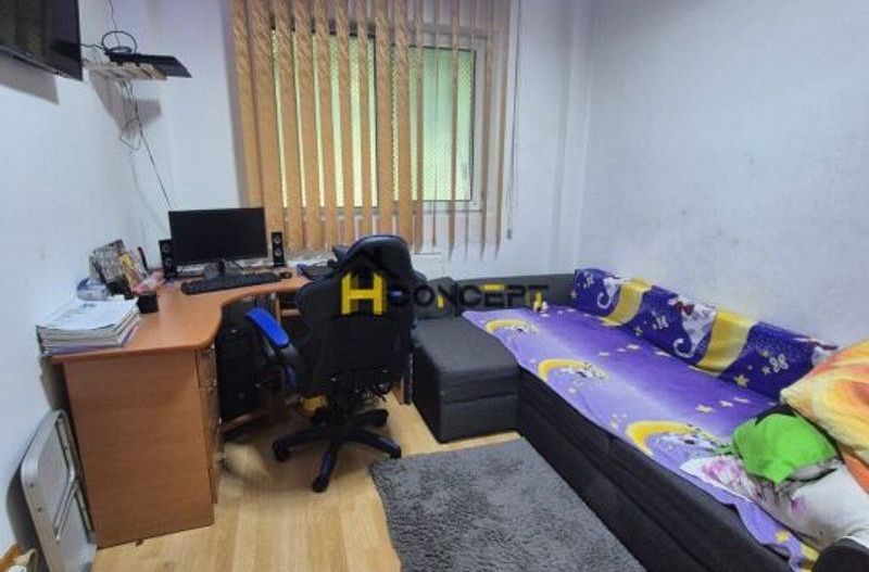 Alea Tomesti 3 camere decomandat Sector 4 - Poză 6