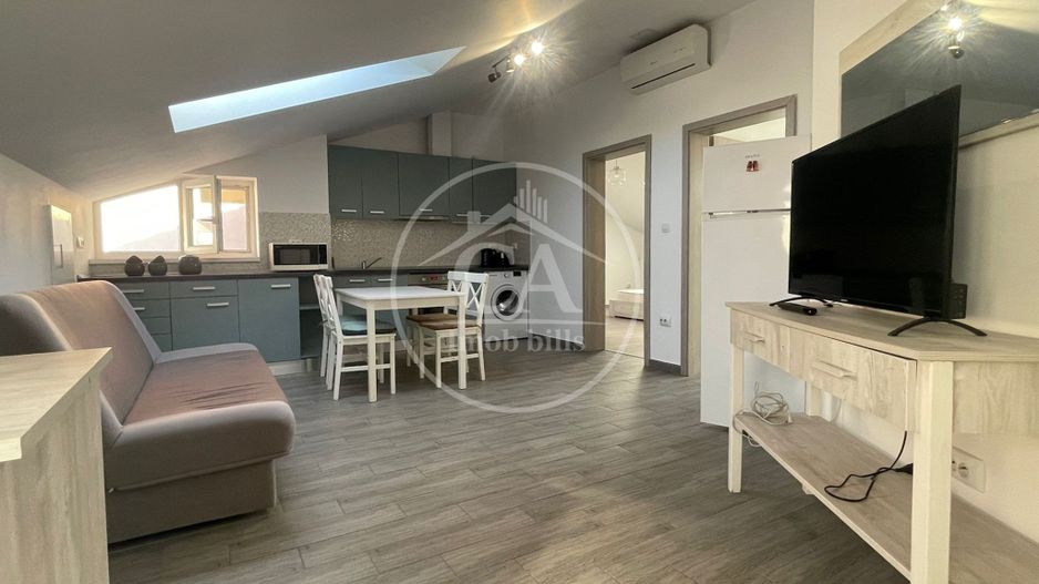Casă de închiriat cu 2 camere în zona Centrală,Oradea - Poză 1