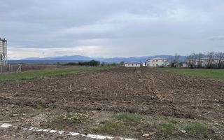 Teren intravilan | 1.530 mp |cu dublă deschidere la drum - Poză 2