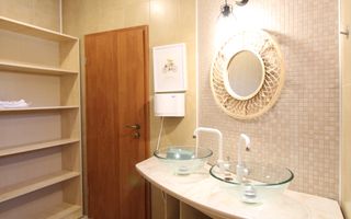 Braytim, casa ideala pentru activitati comericiale/birouri. - Poză 27