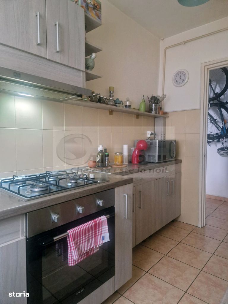Apartament 3 camere SD, et. 2, Zimbru, mobilat și utilat 95.000 euro - Poză 9