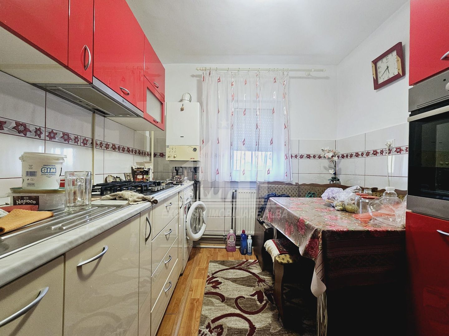 Apartament cu 2 camere decomandate, Cetate - Poză 4