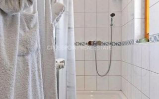 Apartament in vila Capitale plus Demisol - Poză 16