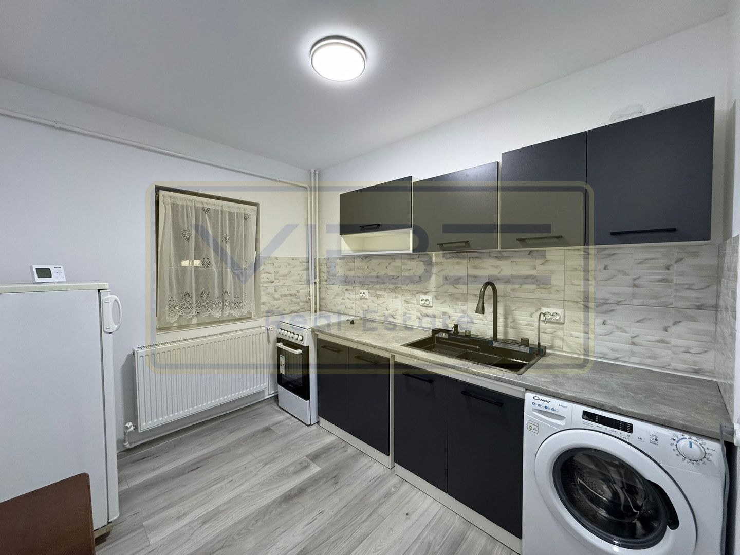 Apartament 1 camera decomandat Carrefour Felicia - Poză 1