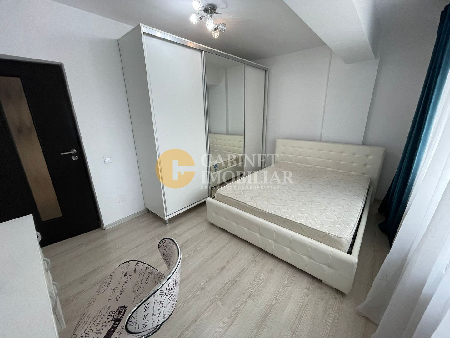 3 CAMERE DECOMANDAT--ETAJ 1--MOBILAT+UTILAT - Poză 4