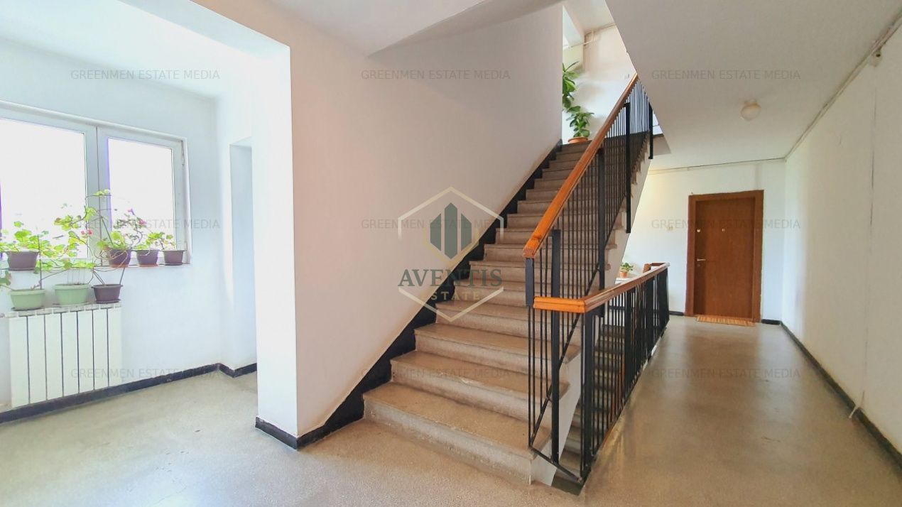 Unirea Shopping Center - Pta Sf. Vineri, renovat complet, 3 balcoane, bloc 1996 - Poză 15