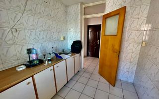 VANZARE APARTAMENT 2 CAMERE 50MP DRISTOR DECOMANDAT BLOC 1982 TEAVA DE GAZ - Poză 9