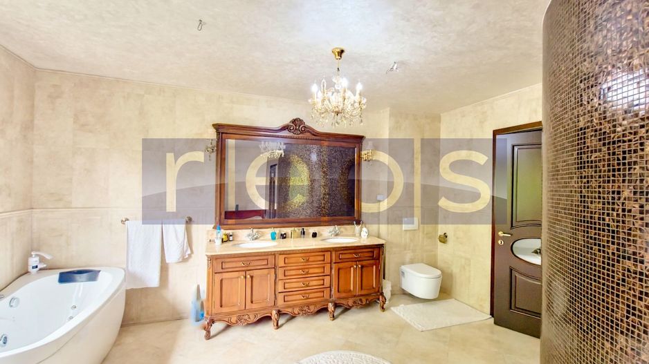 VANZARE/VILA INEDITA / PIPERA - Poză 17