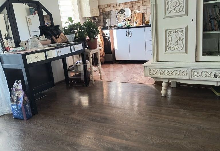 Apartament cu 1 cameră, 39 mp,  balcon închis, Florești. - Poză 1