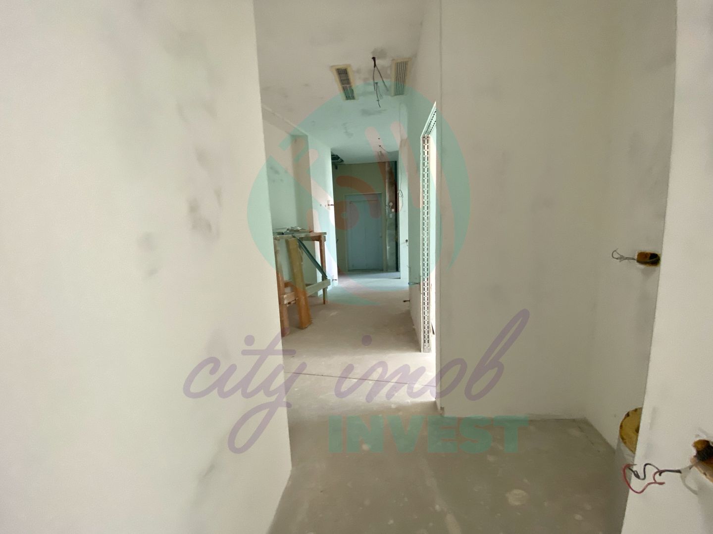 Cladire de birouri/ Clinica medicala zona Pache Protopopescu - Poză 13