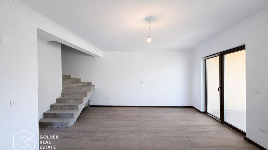 Duplex modern în Giroc, 105 mp utili, teren 250 mp, zonă liniștită de case - Poză 3