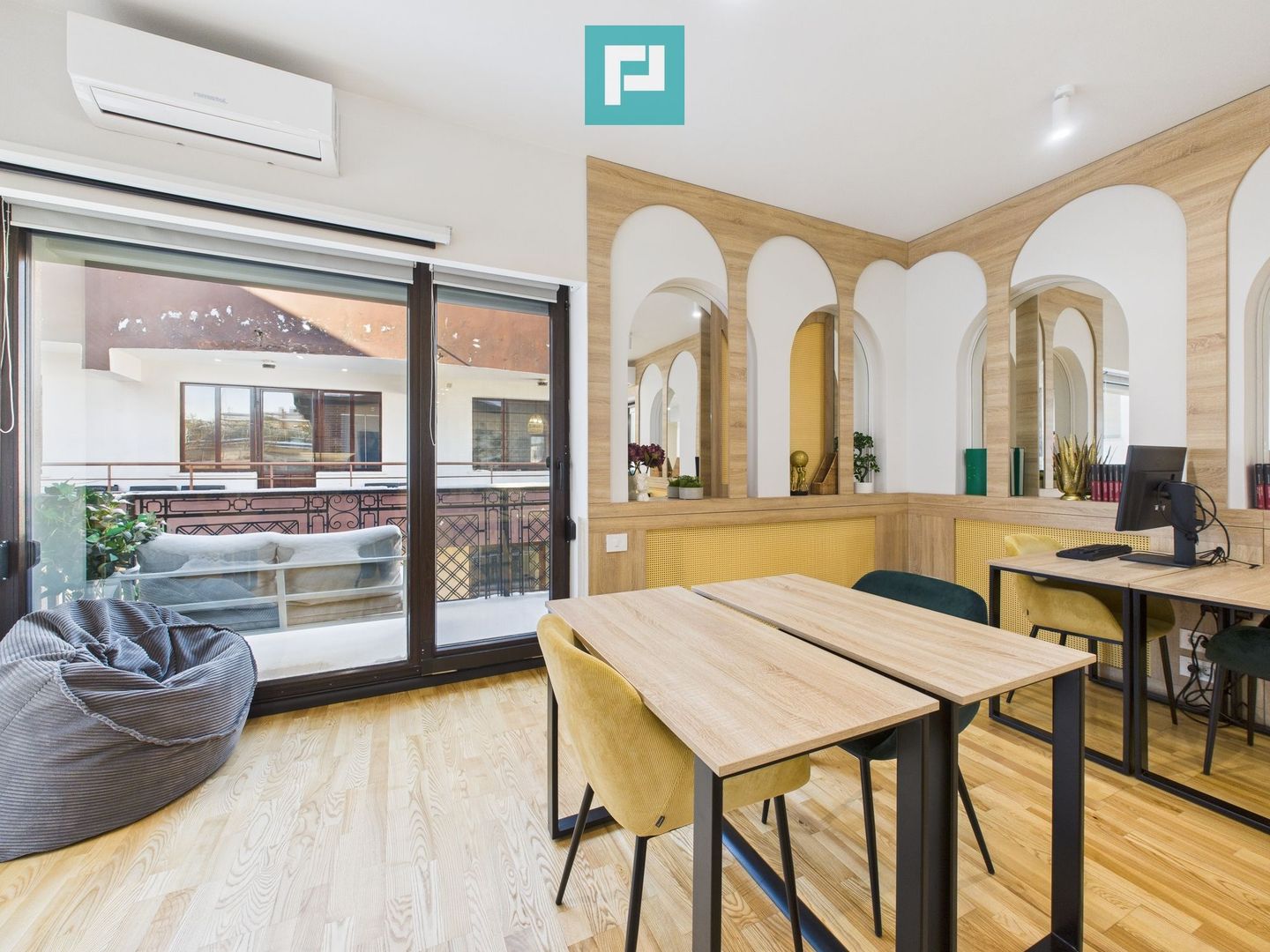 Birou premium all inclusive – Aviației - Poză 23