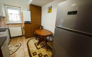 Oaza de liniste in Bariera Valcii – casa P+1 cu terasa, curte si acces securizat - Poză 10