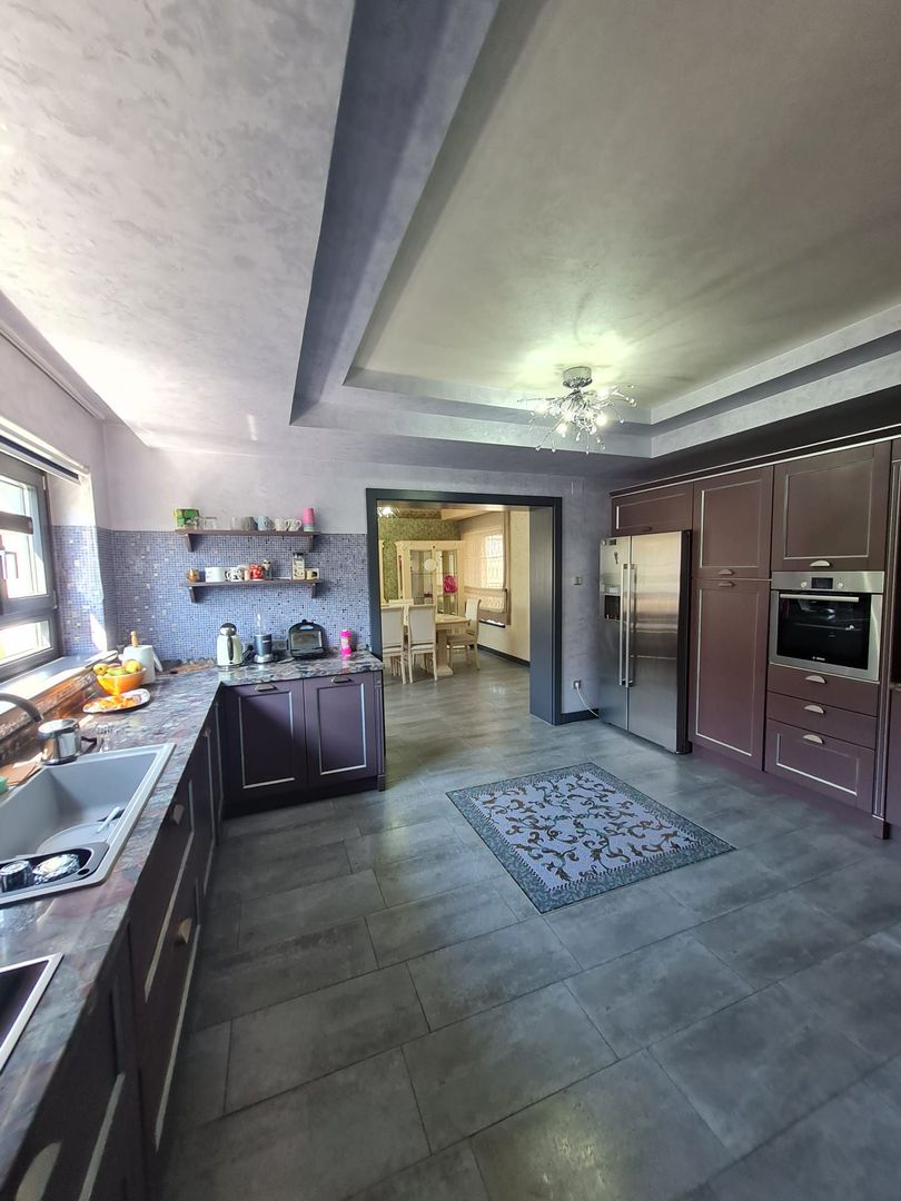 Lux la 5 minute de Iulius Twon - Poză 72