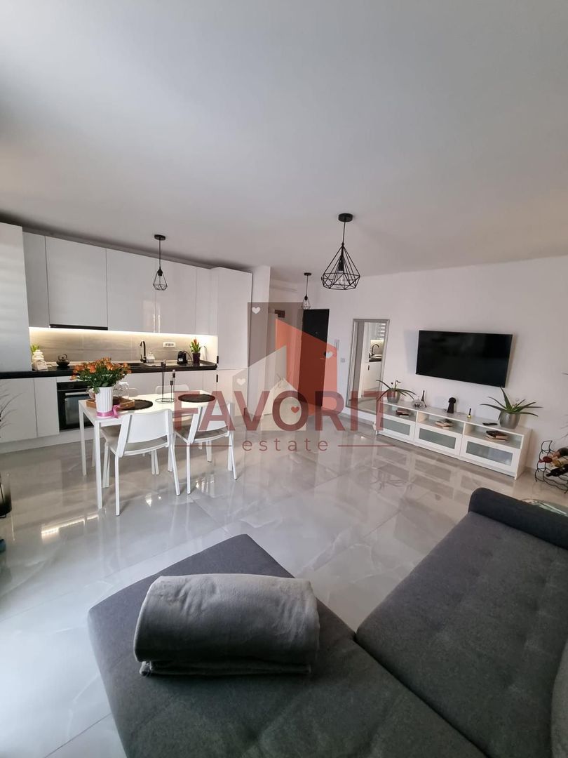 Braytim. Mobilat si utilat. Strada asfaltata - Poză 2