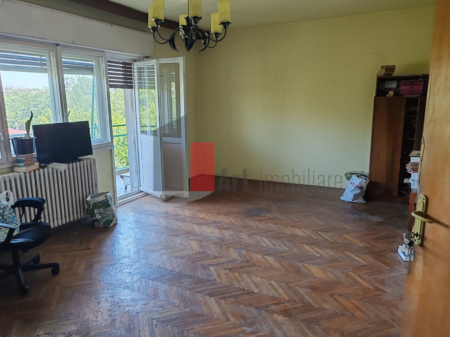 Apartament 3 camere + camera supliemntara, garaj si boxa Cotroceni - Poză 2