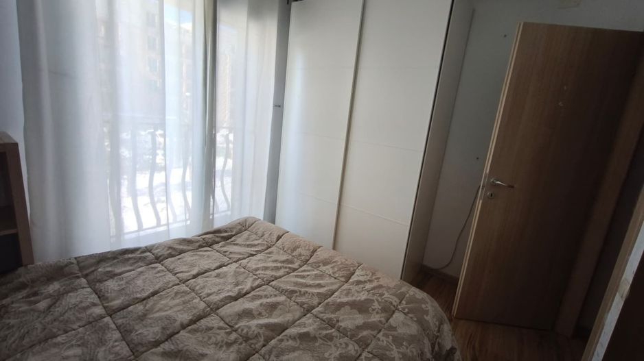 Apartament cu 3 camere de inchiriat in Cosmopolis - Poză 7