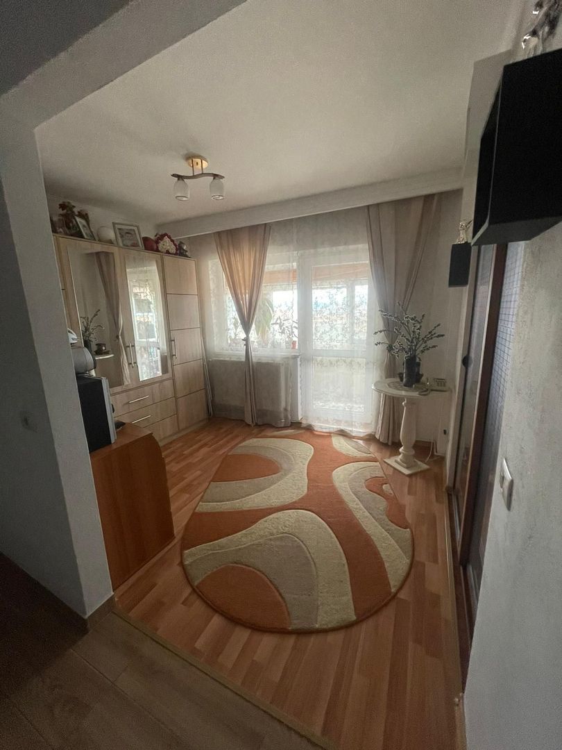 Duplex cu 4 camere de vânzare in Alba Iulia - Poză 4